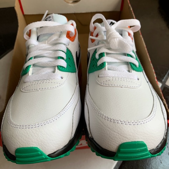 SOLD Nike Air Max 90 Leather Starfish - Picture 13 of 14